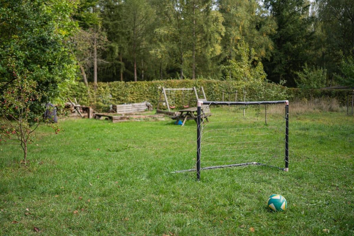 Wald- Und Seeidyll Im Historischen Forsthaus Neuruppin Exterior photo